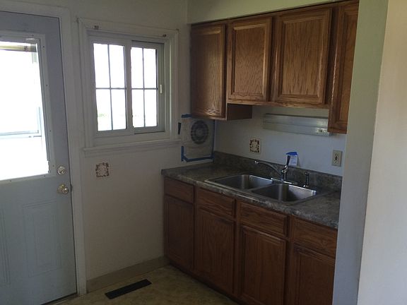 4th image of 2100 Danby Dr
