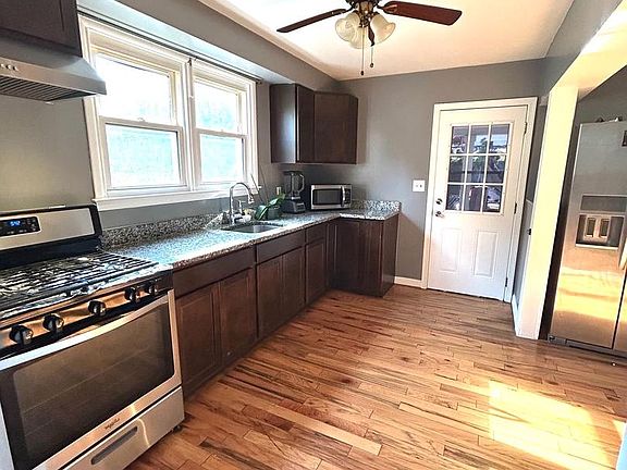 4th image of 1564 Sulphur Spring Rd