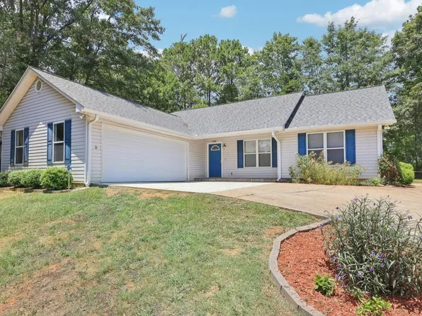 6545 Crystal Cove Trl, Gainesville, GA 30506