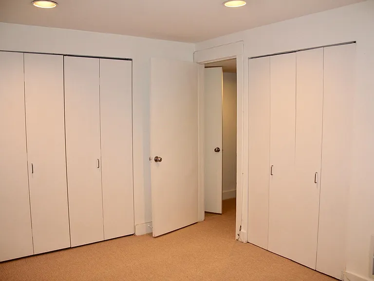 1844 1/2 California St NW — Photo 12