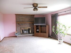 5th image of 17642 Princess Elizabeth Ct