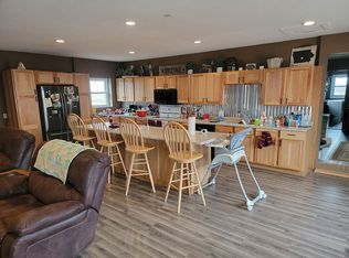 11766 450th St, Laurens, IA 50554