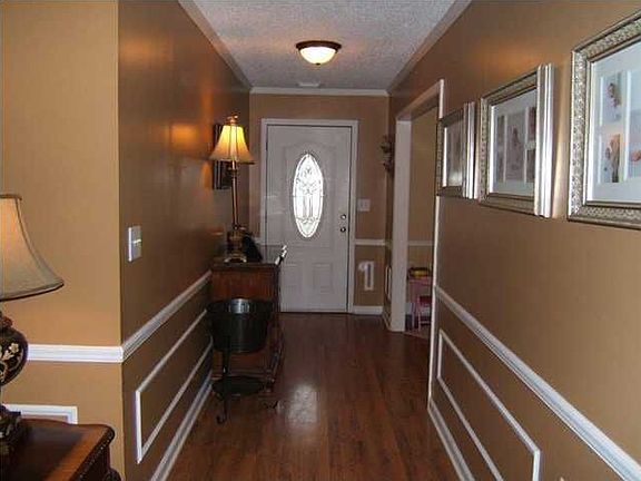 2nd image of 14335 Gentry Dr