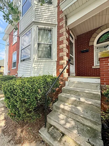 441 Walnut St #1 Photo 1