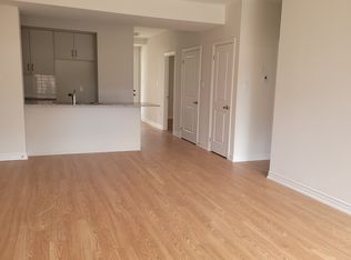 20 Knotsberry Cir #7, Brampton, ON L6Y 6G1