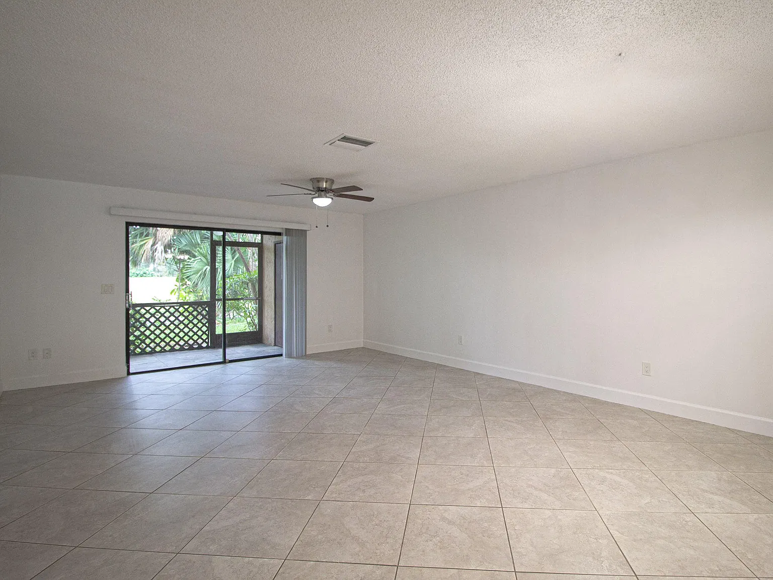 2 bed, 2.0 bath, 1125 sqft, $2,250 — Photo 1