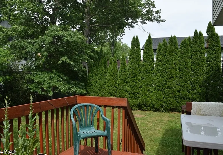 25 Haddon Rd — Photo 2