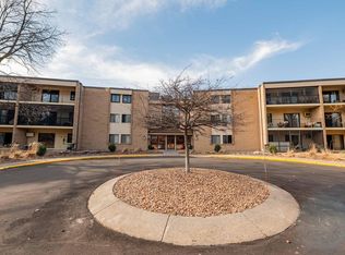 11160 Anderson Lakes Pkwy APT 114, Eden Prairie, MN 55344