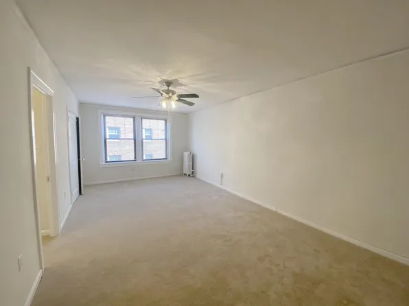 St. Regis Apartments