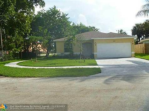 1st image of 3400 SW 12th Ct