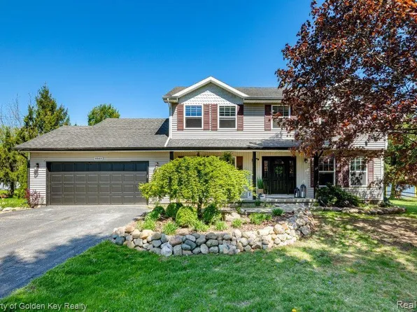 9849 Marshall Rd, South Lyon, MI 48178