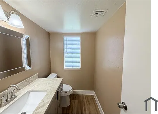 12240 Ormandy St #12240 — Photo 7