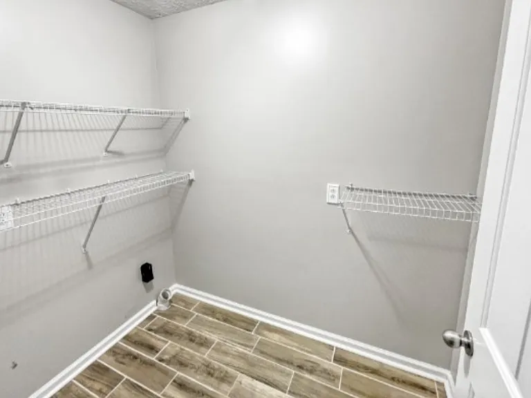 1502 Ballater Dr — Photo 12