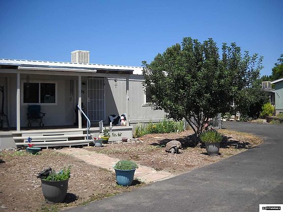 2nd image of 1355 Bishops Cir