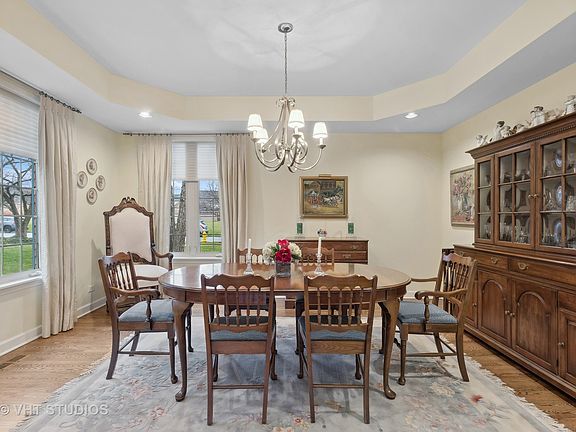 3rd image of 1808 Camden Dr