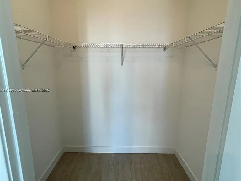 1111 SW 1st Ave #3522 — Photo 5