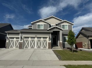 1880 Golden Horizon Dr, Windsor, CO 80550