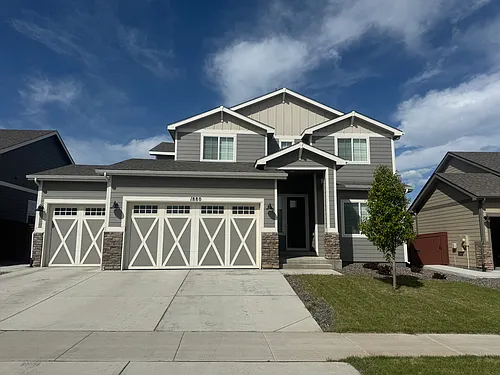 1880 Golden Horizon Dr Photo 1