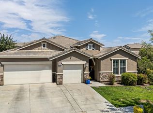 2898 Ship Rock Court, Tulare, CA 93274