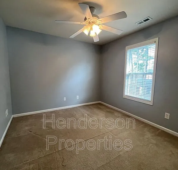 606 Tribune Dr — Photo 6
