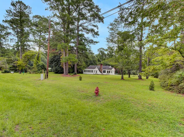 1709 Hemingway Hwy, Hemingway, SC 29554