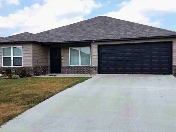 25 Fallen Oak Dr, Conway, AR 72032