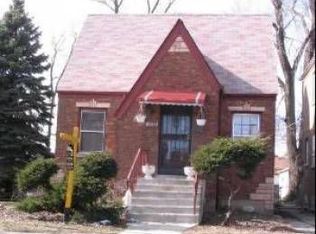 10238 S Rhodes Ave, Chicago, IL 60628