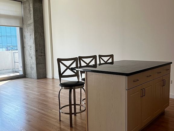 4th image of 1720 S Michigan Ave APT 803