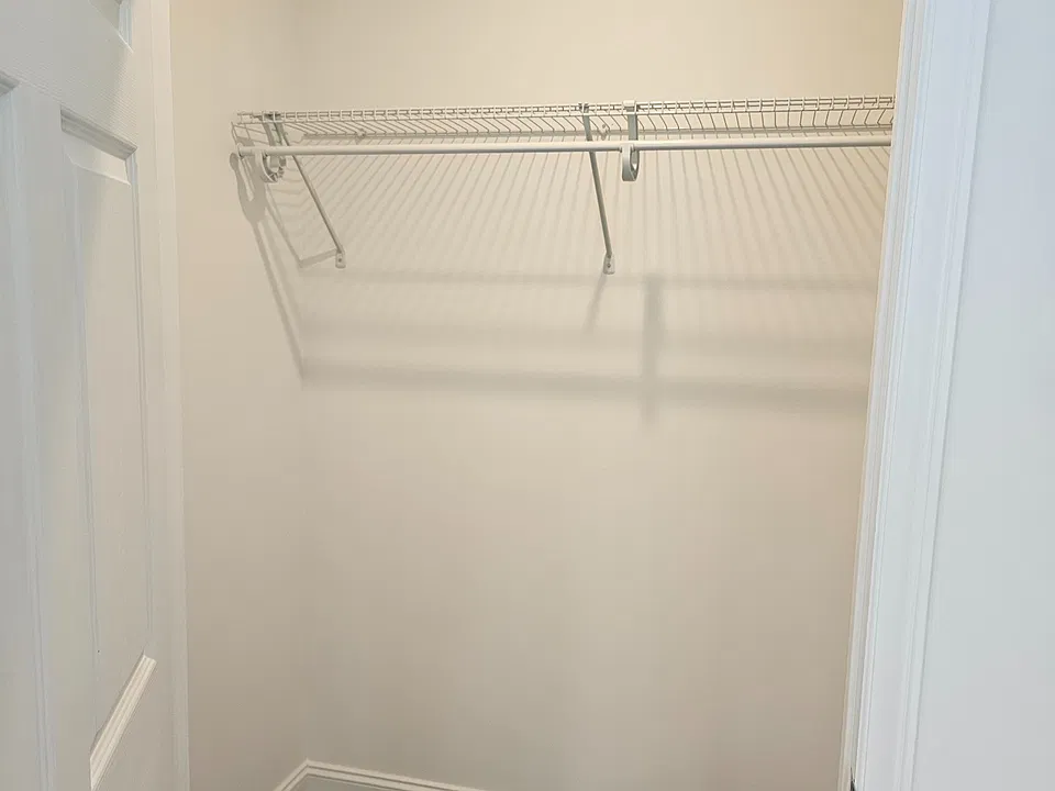 38 E Main St