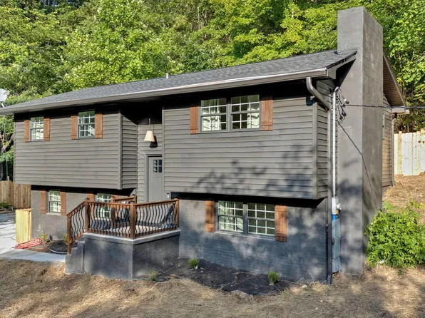 246 Graves Hollow Rd, Maynardville, TN 37807