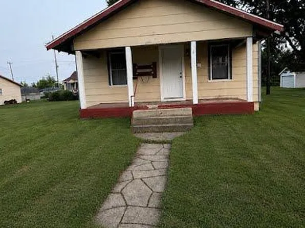 1617 E 4th St, Mishawaka, IN 46544