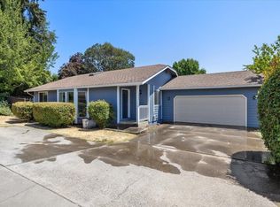 1687 Leonard Rd, Grants Pass, OR 97527