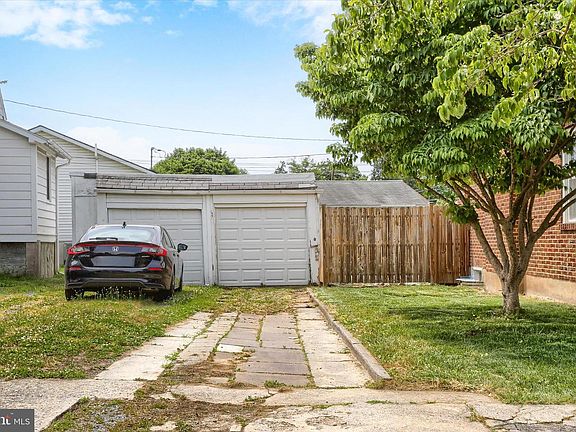 4th image of 4 Oakleigh Ave