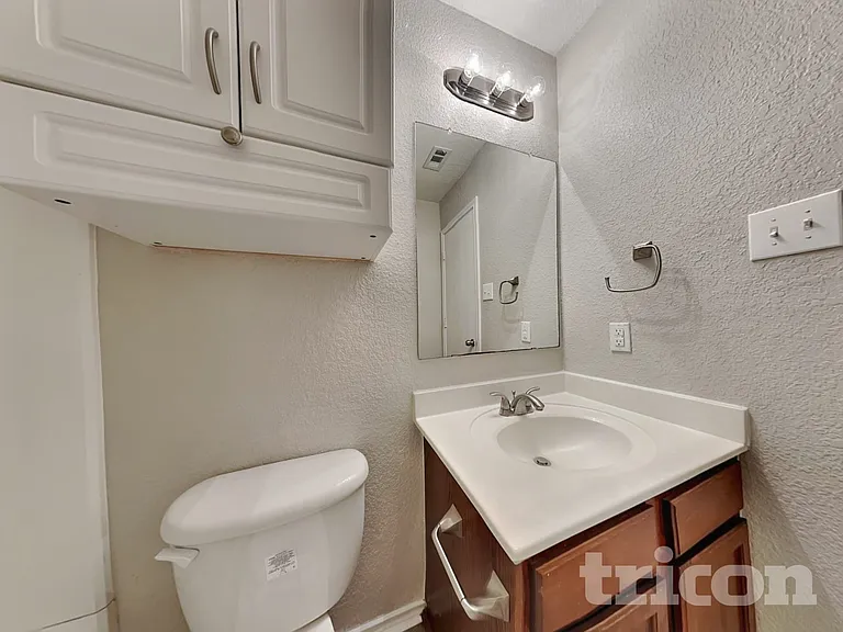 16247 Kentucky Rdg — Photo 12