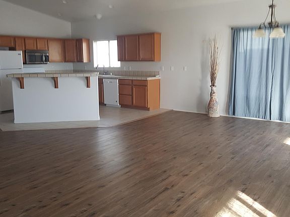 Kitchen living area