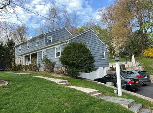 116 Hawthorn Pl, Briarcliff Manor, NY 10510