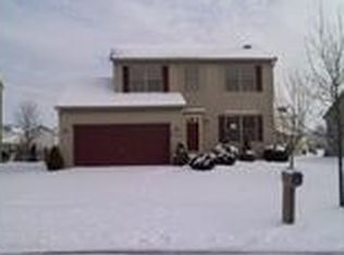 92 Fieldcrest Dr, Delaware, OH 43015
