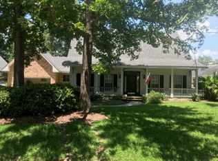 415 Laura Dr N, Mandeville, LA 70448