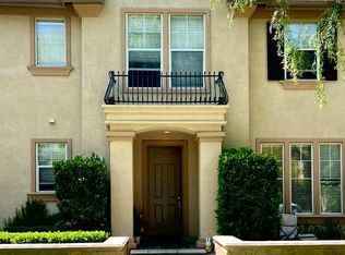 14 Apple Vall, Irvine, CA 92602