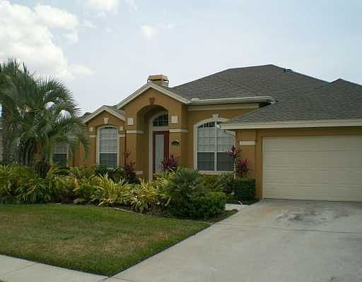 1st image of 7894 Canyon Lake Cir
