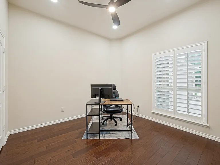 10408 Old Eagle River Ln — Photo 4