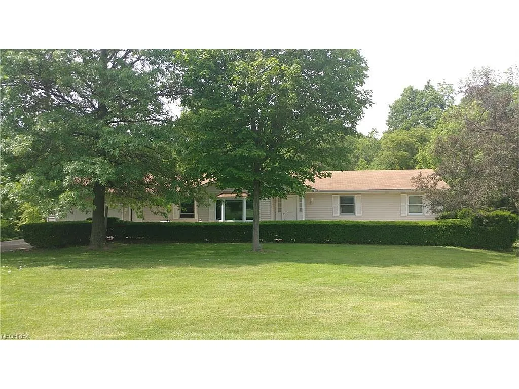 11900 Stratton Rd photo 1