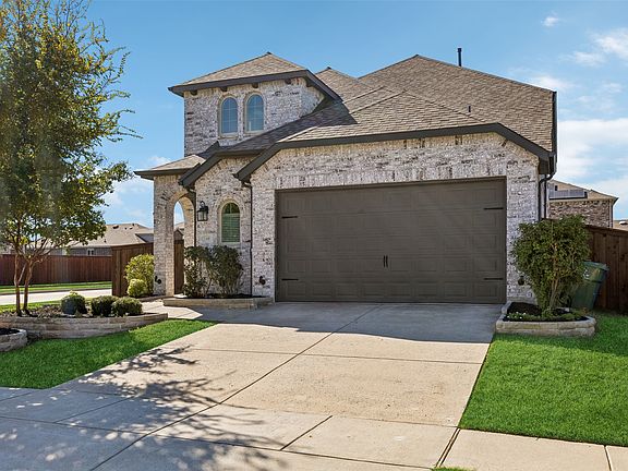 2nd image of 1408 Gelding Dr