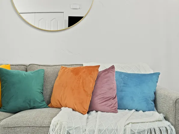 880 N 31st St, Boise, ID 83702