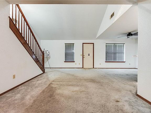 3rd image of 1220 SW 133rd Pl