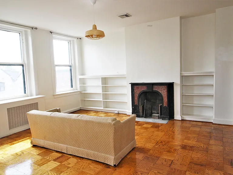 1513 Bolton St. — Photo 37