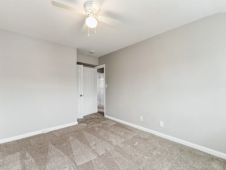 4804 Wrenwood Ave — Photo 14