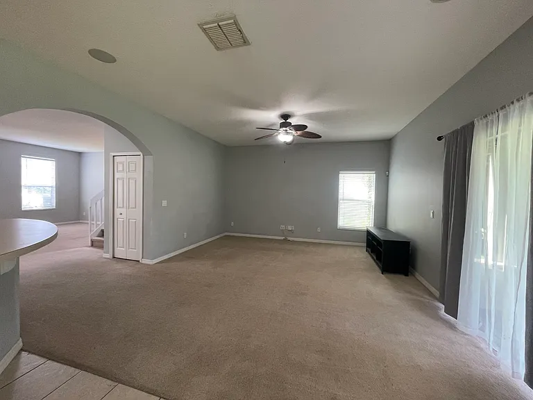 9805 Portofino Dr — Photo 11