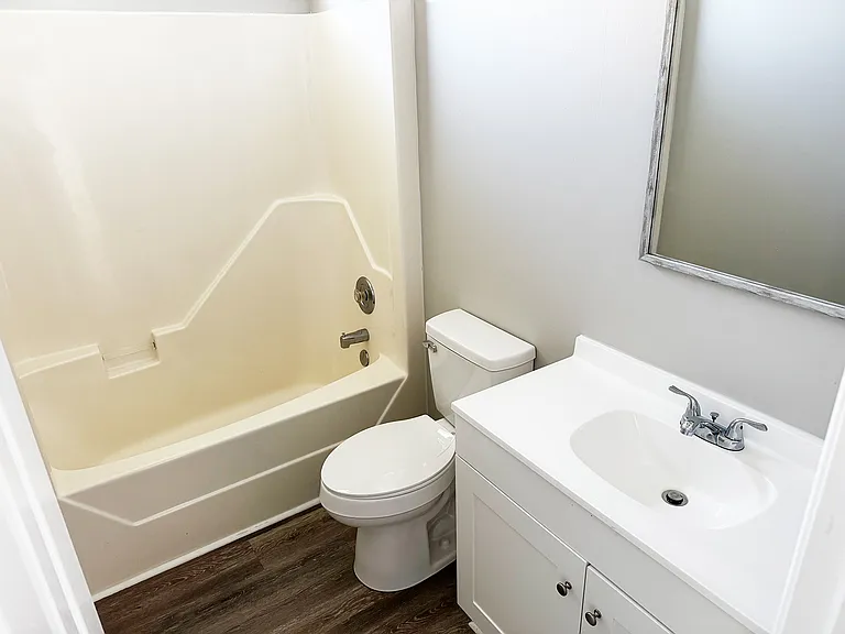 809 Tisbury Ln — Photo 10