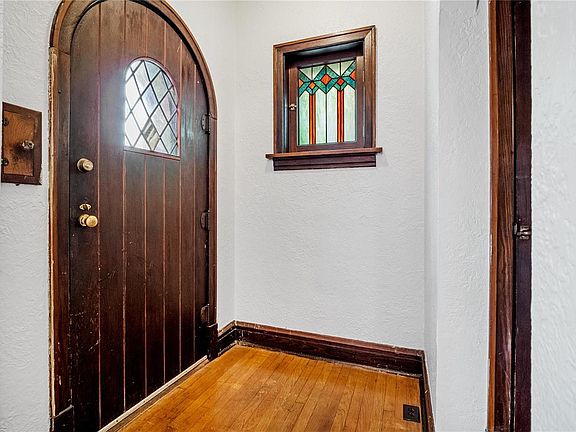 3rd image of 4437 S 38th St